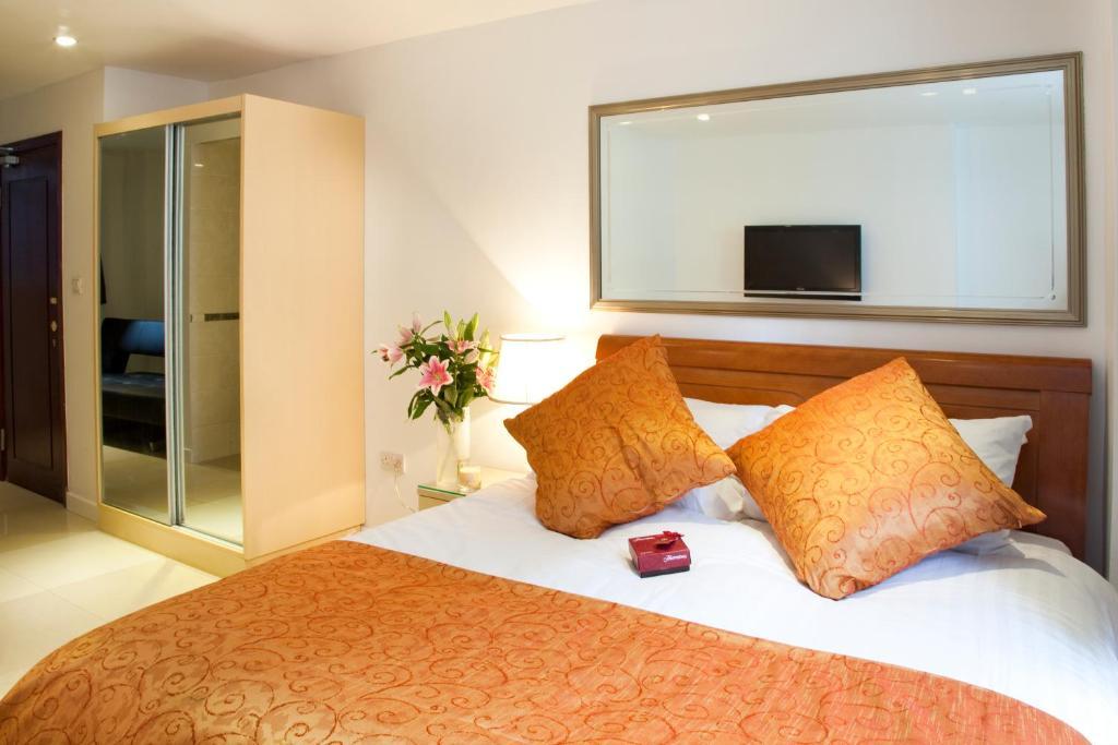 City Inn Russell Square London Room photo